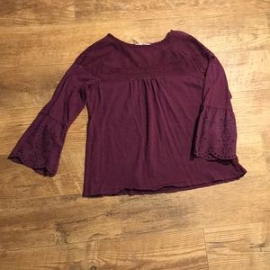 3/4 Bell Sleeve Shirt
